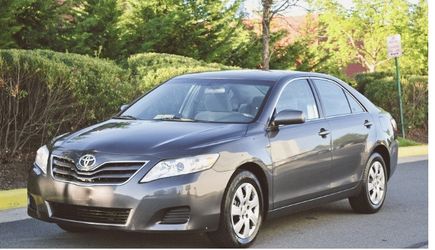 ππ$15oo OwnerNissan 2O11 Toyota Camry LE Low Milesπ efwethewefa