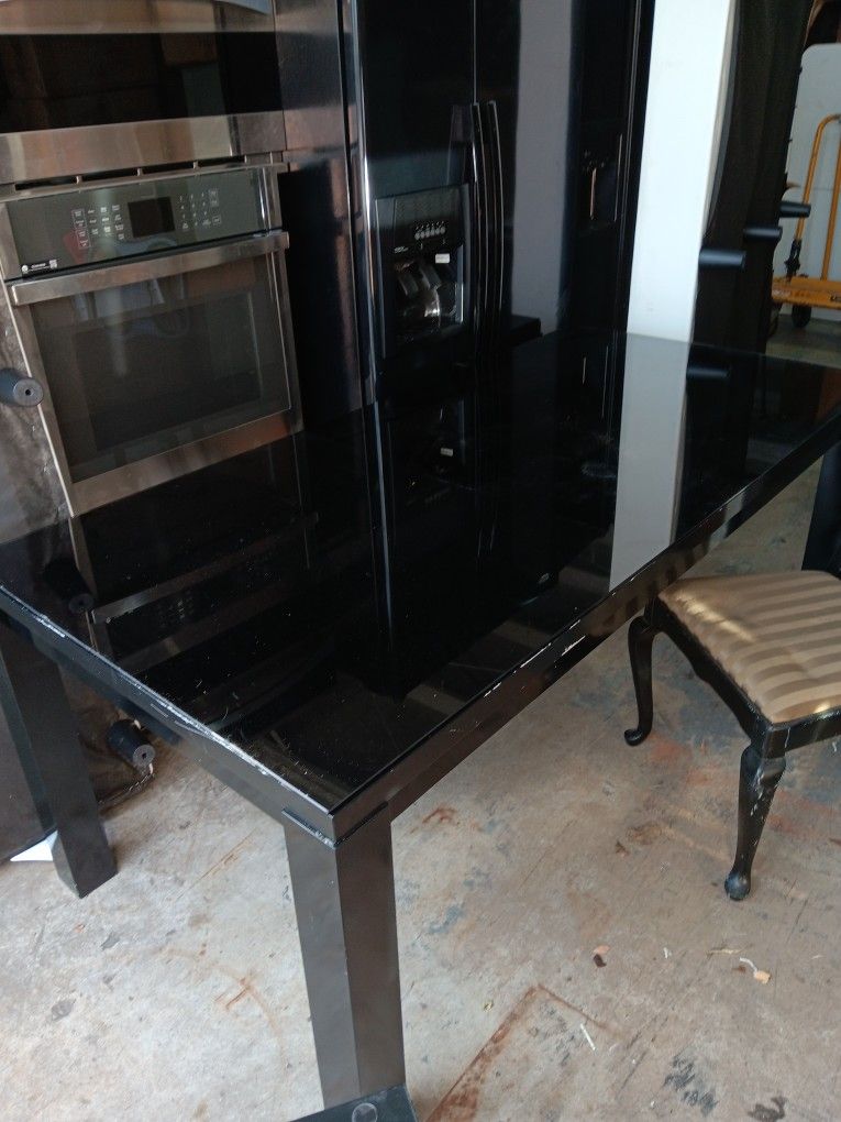 Dining Room Table And Chairs