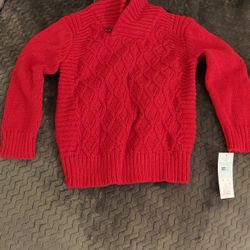Boy's sweater size 4