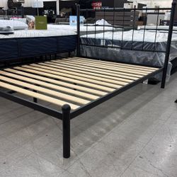 Queen Bee Frame Metallic Brand New 