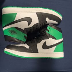 Lucky Green Jordan 1s 