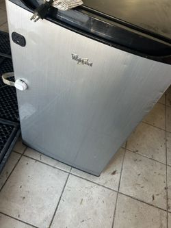 Whirlpool Mini Fridge