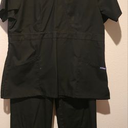 Woman's Scrubs Set Size Large