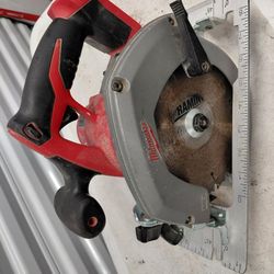 Milwaukee Circular Saw