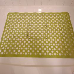 New Shower Mat 2' x 3' Light Green