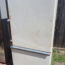Kenmore Fridge 