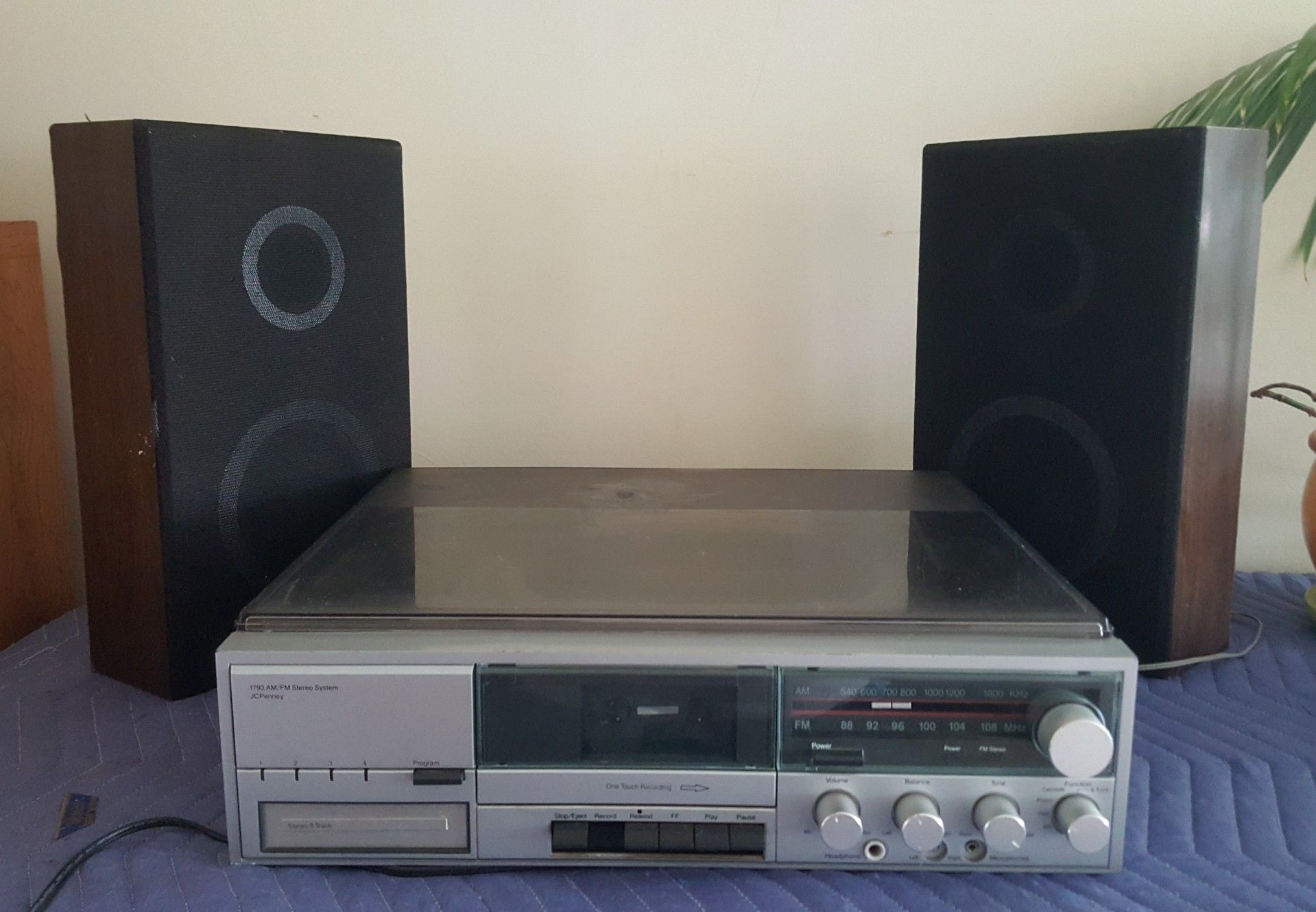 JCPenney Stereo System in working condition