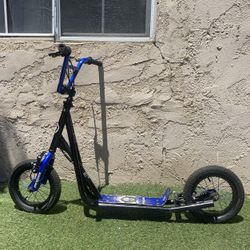 Mongoose  Scooter kids   H/34in  L/4feet