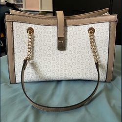GUESS bag 