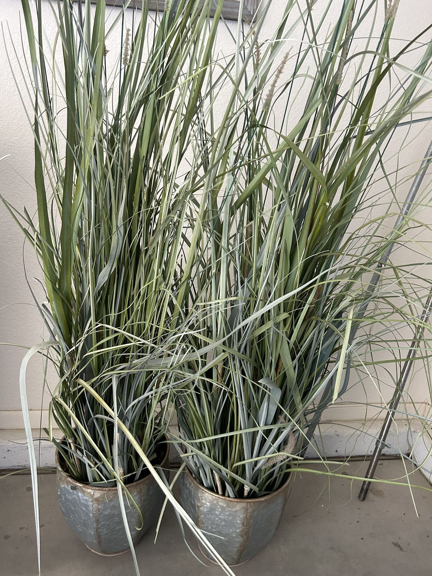 Silk Grass Decoration In Brush Silver Metal  Container 