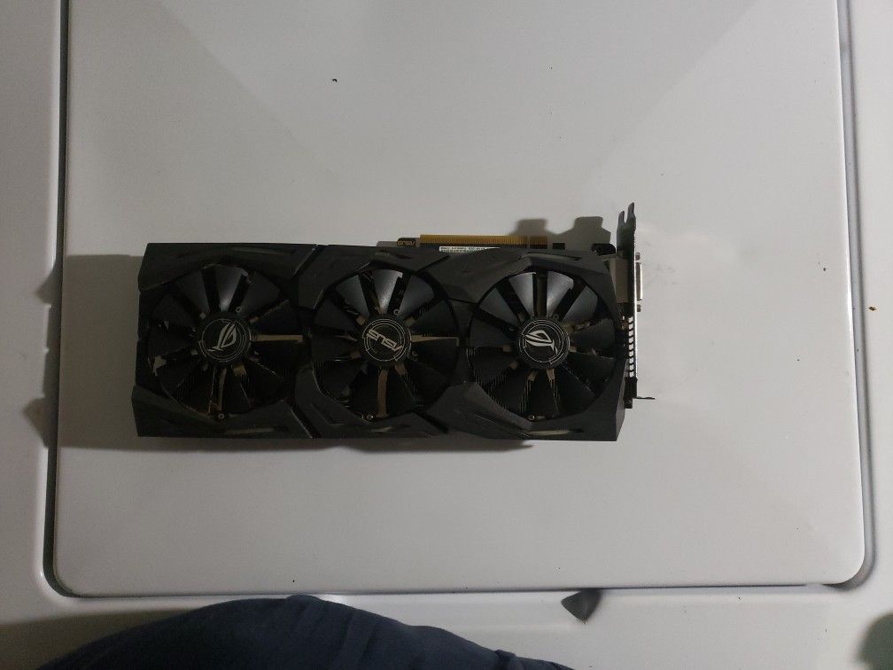 Asus Strix GTX 1070 08G Gaming