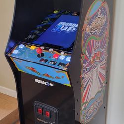Arcade1UP Galaga Deluxe Arcade Cabinet 