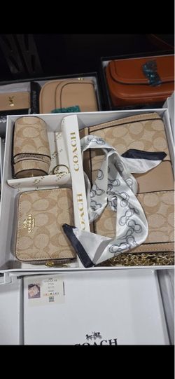Purses 👛 set coach with straps