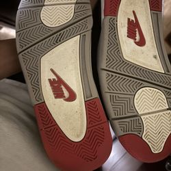 Jordan 4 Retro Breds