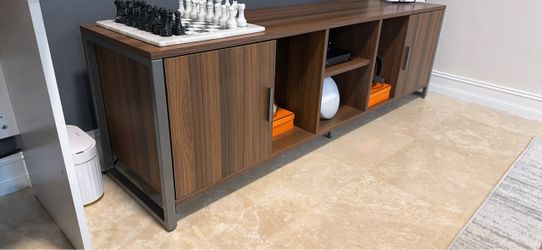 Console table