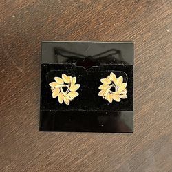 Vintage Earrings 