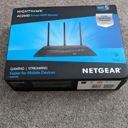 Netgear Nighthawk AC2600 Smart WiFi Router 