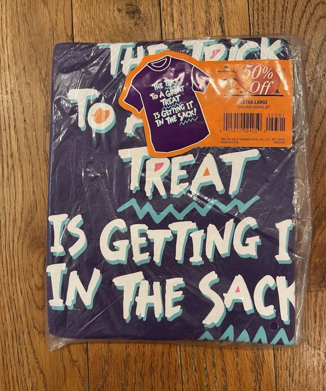 Halloween T-Shirt New Vintage 90s Y2K Hallmark Adult XL Novelty Fun Trick Treat
