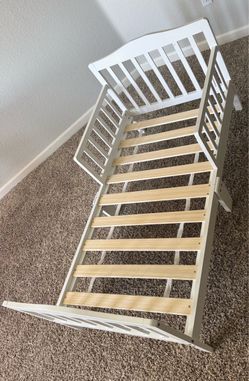 Toddler bed