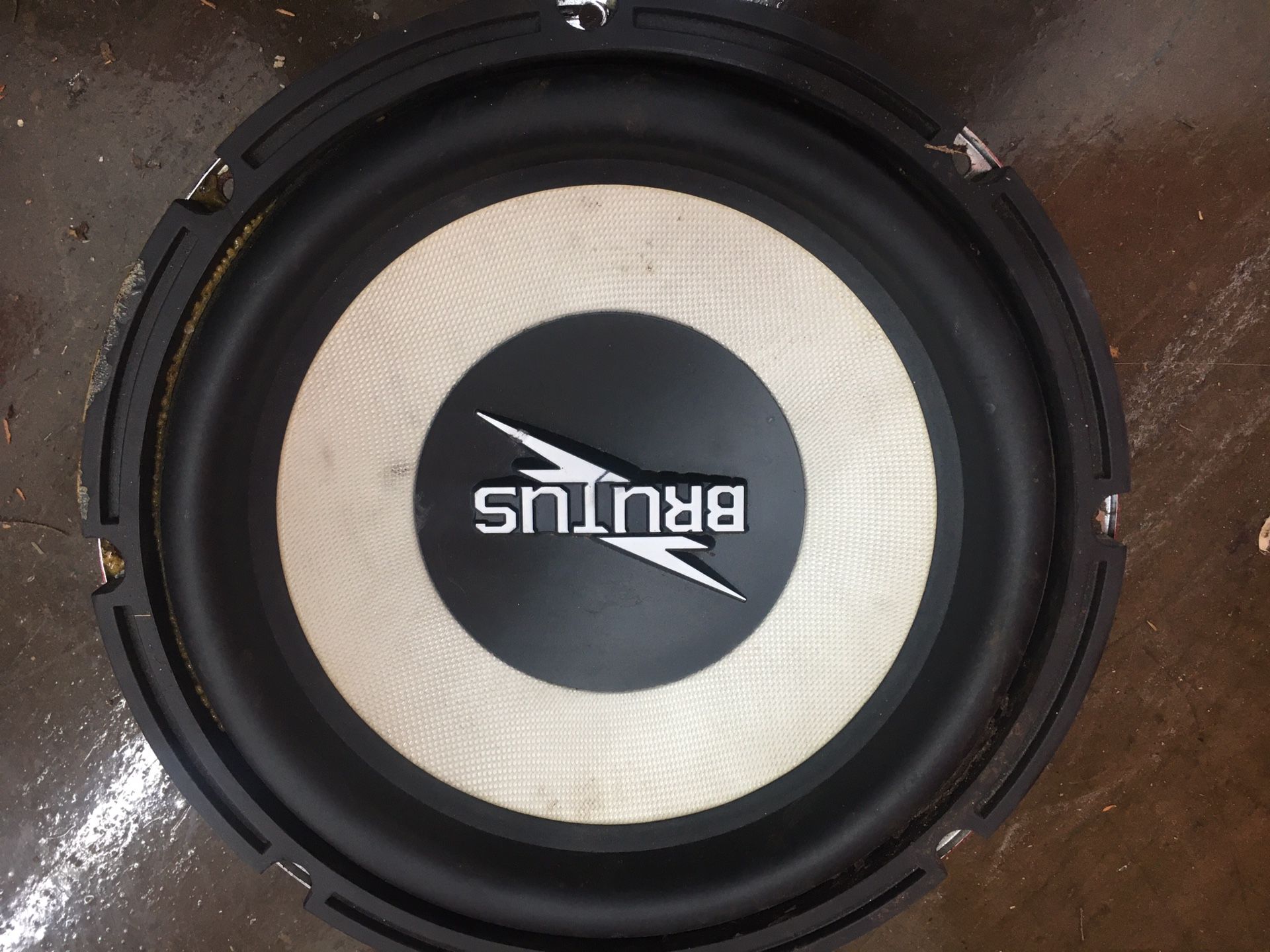 BRUTUS SUB WOOFER SPEAKER