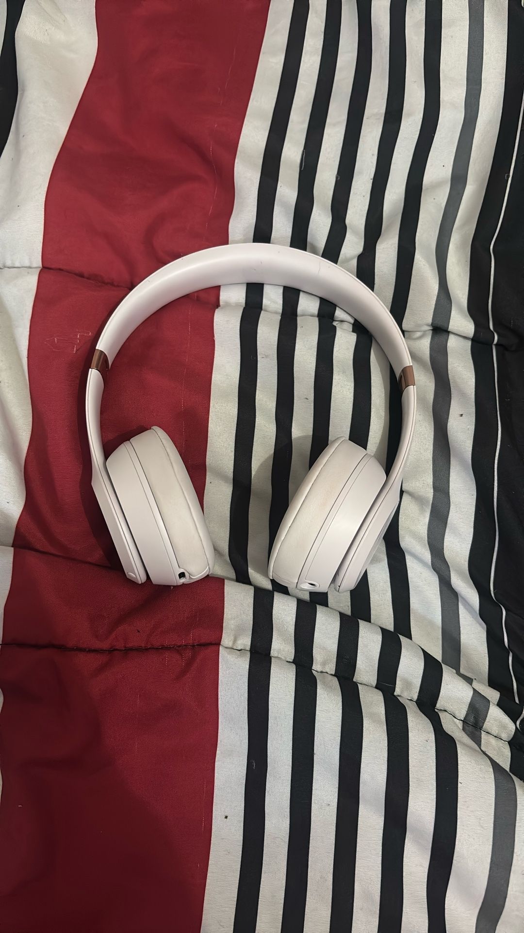 Beat Solo 4