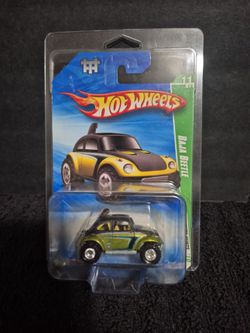 Hotwheels TREASURE HUNT 2010 Baja bug Read Description