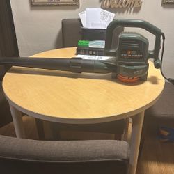 Black & Decker Super Vac ‘N’ Mulch Blower /vacuum