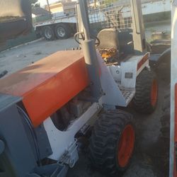 Tractor 🚜  
