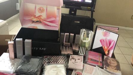 MARY KAY! Only 100 USD. Call 832 56682IO NOW!