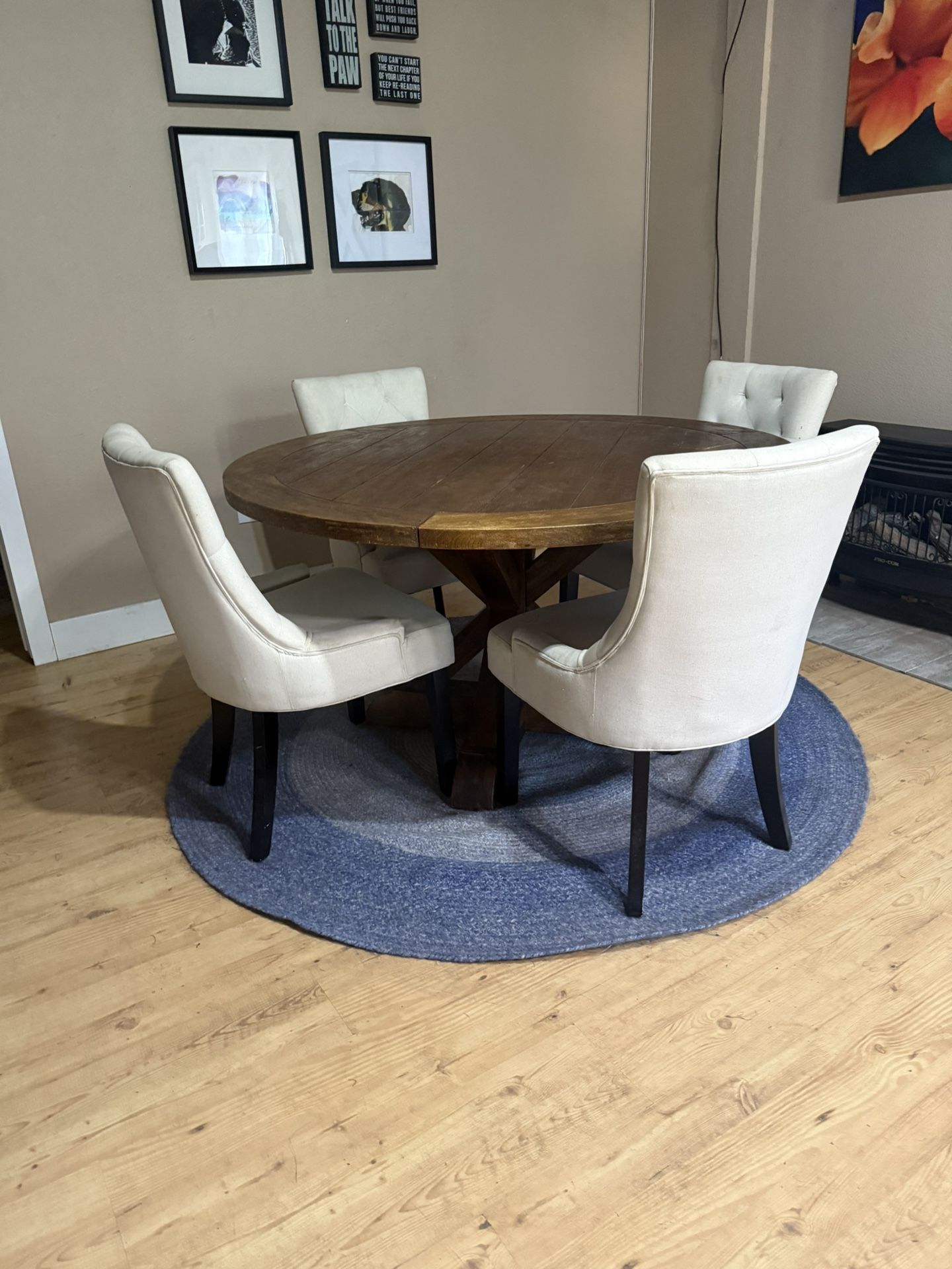 Solid Wood Round Pedestal Table (heavy)