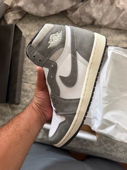 Air Jordan 1 High Top Sneaker