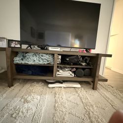 Media Console 