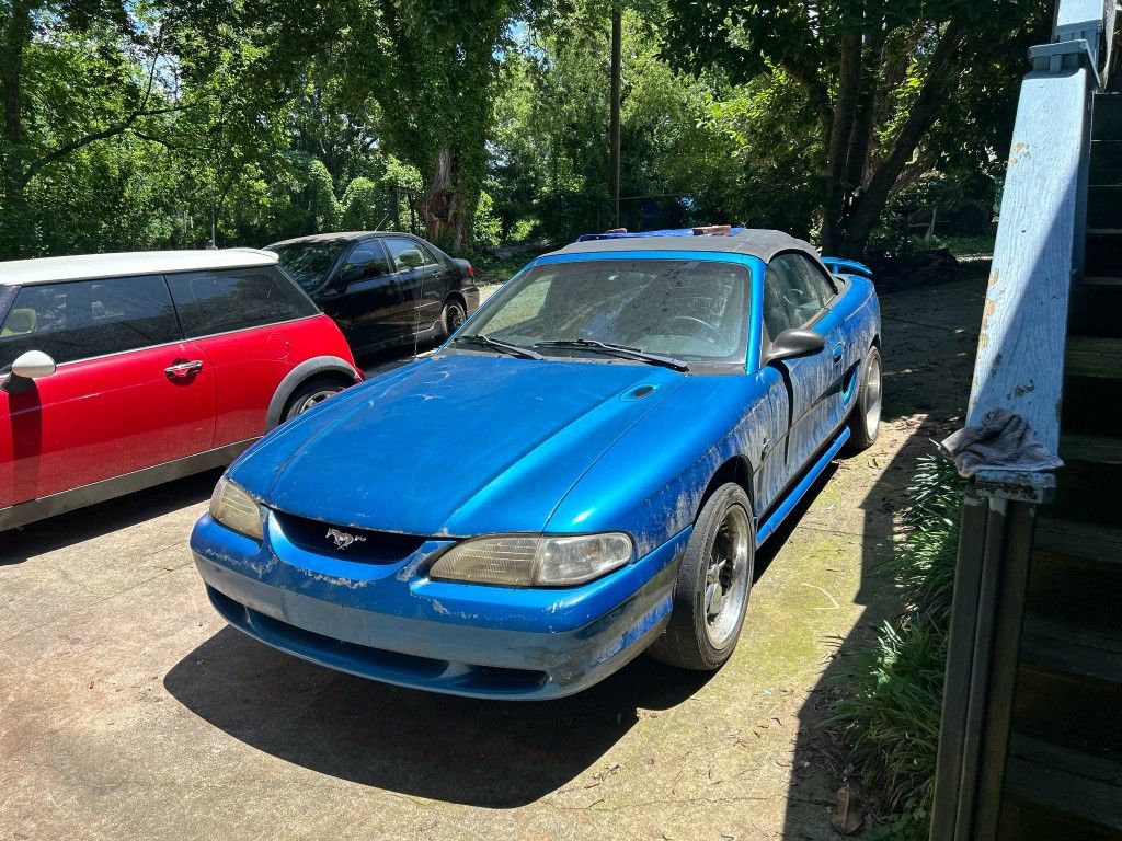 1998 Ford Mustang