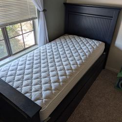 Trundle Twin Bed Set