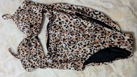 Cheetah swimsuit xl