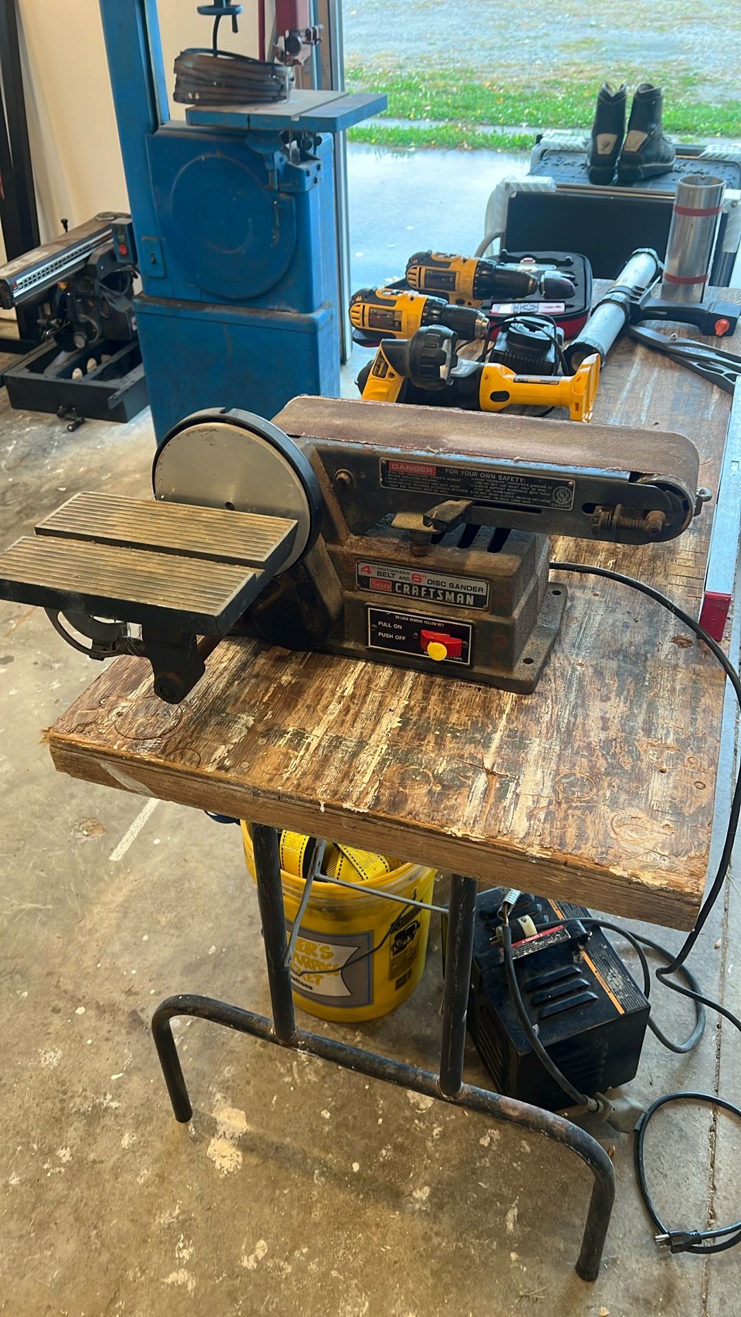 Craftsman sander