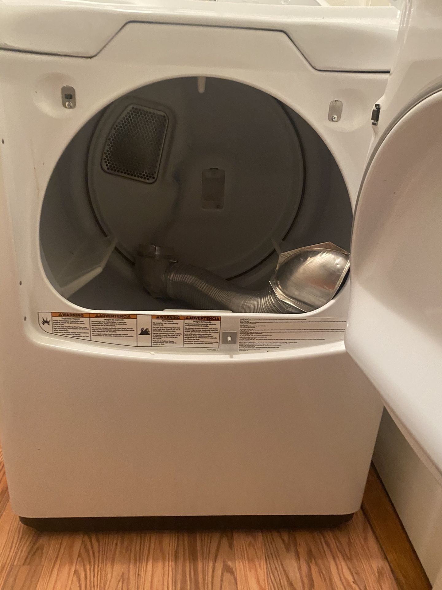 Whirlpool Cabrio Electric Dryer
