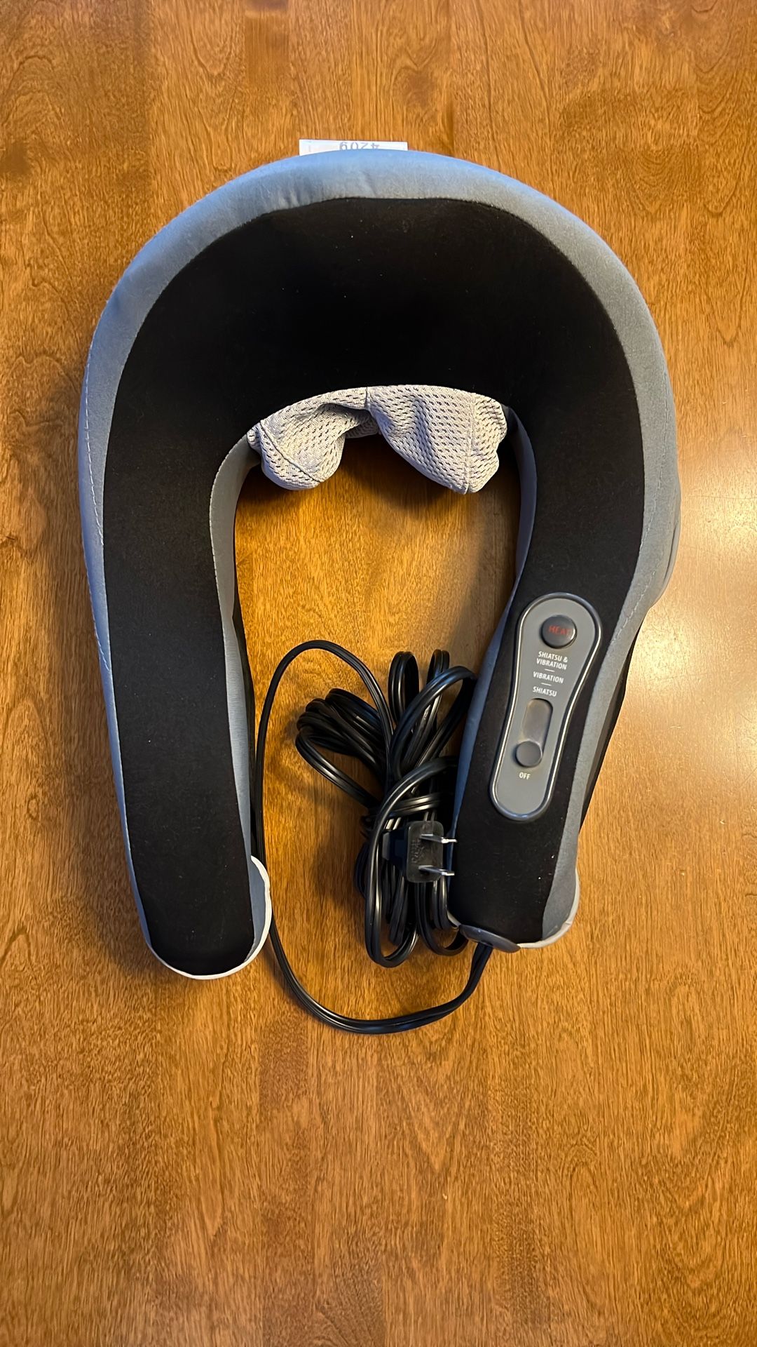 HoMEDICS Shiatsu & Vibration Neck Massager W/Heat