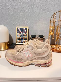 Size 6.5 new balance, pink, and white shoes