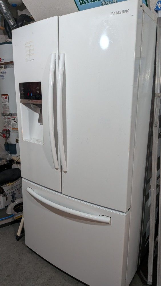 Samsung french door fridge-READ DESCRIPTION