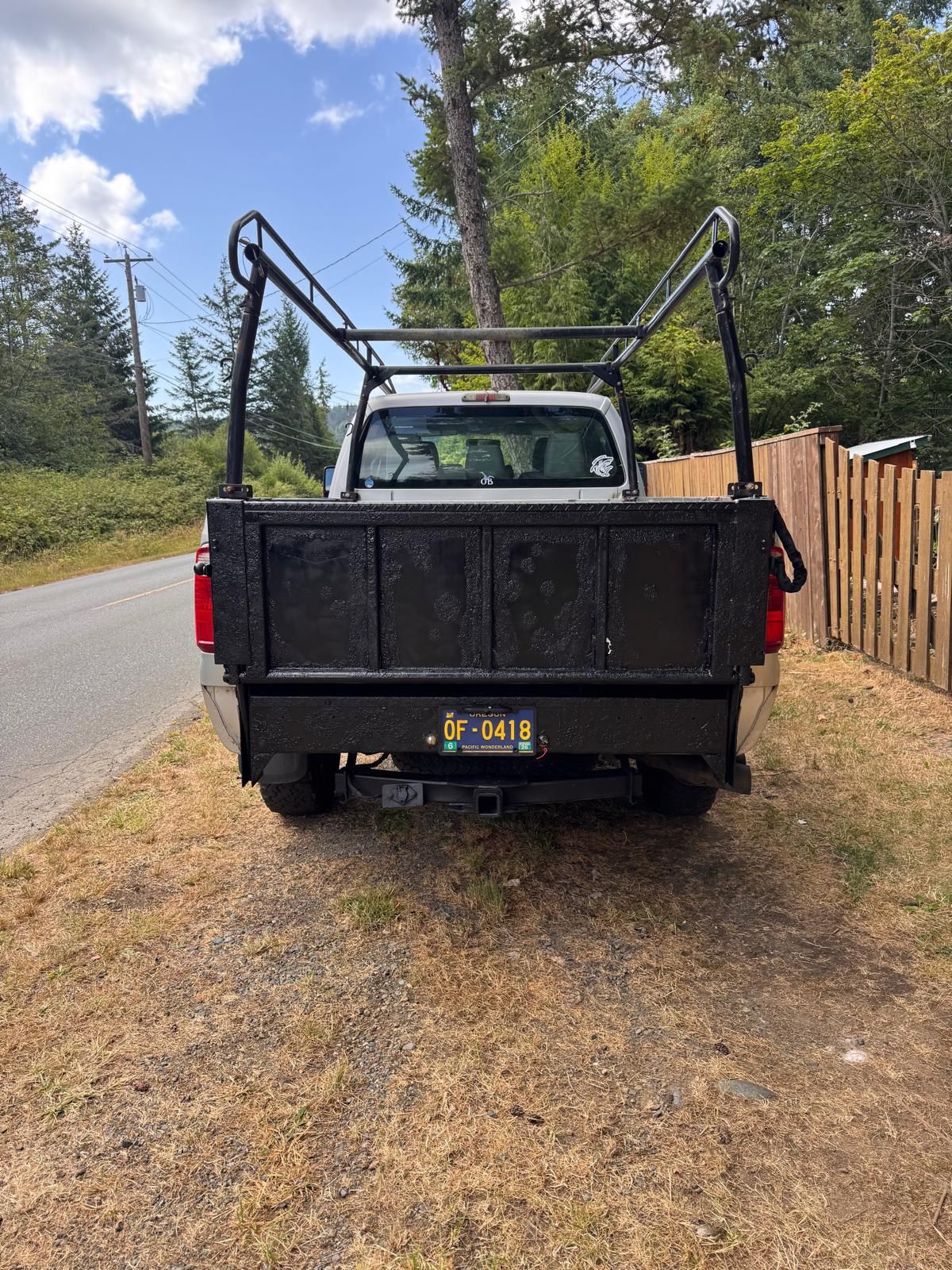 Tommy Gate Lift Gate - 1000+ Lbs - Works Great - Ford Chevy Dodge GMC