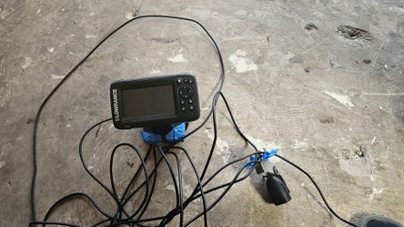 Lowrance Hook 2 4x gps