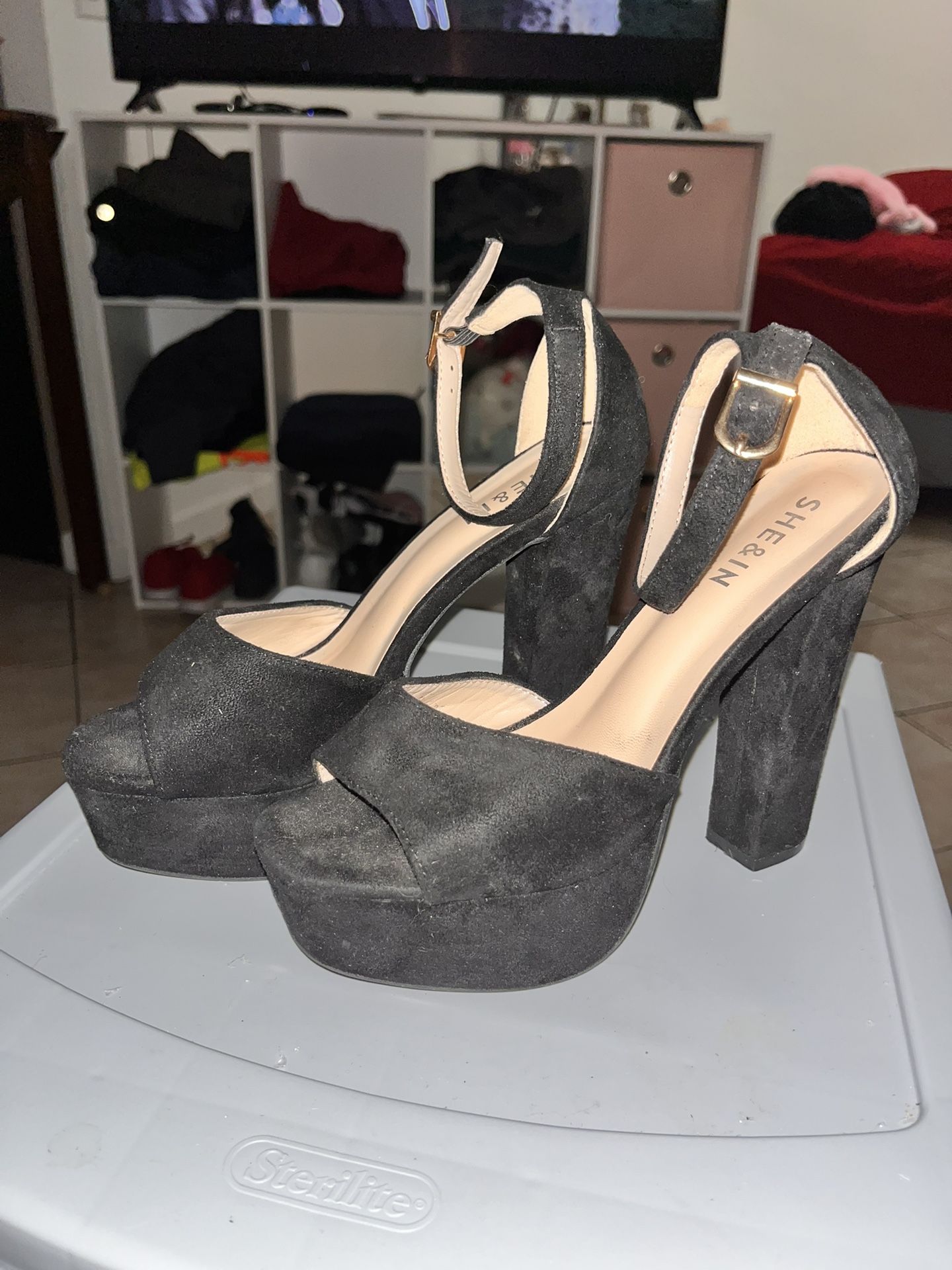 SHEIN Ankle Strap Chunky Heels
