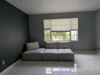Davis Park Platinum Sectional