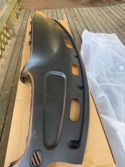 2nd gen dodge Ram parts. Dash, side rails