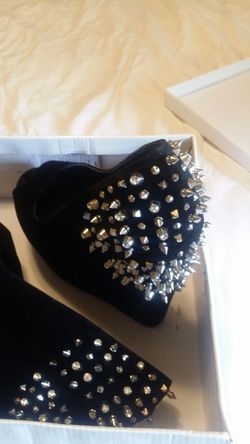 Brand new size 9 wedges