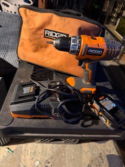 RIDGID drill w/two batteries and charger