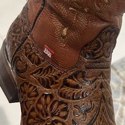 Big Bull Boots Size 9