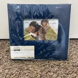 New photo album - hold 200 4x6 photos 