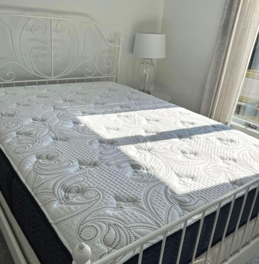 Queen and King Mattresses must go! BEST DEALS IN OHIO! IN STOCK!